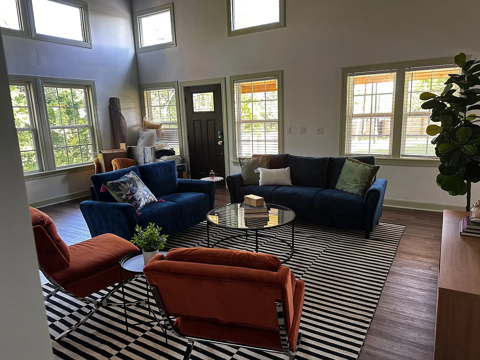 Fully Furnished Modern Cottage in Little Flock / Bentonville, AR